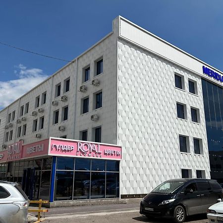 Meridian Karagandy Extérieur photo