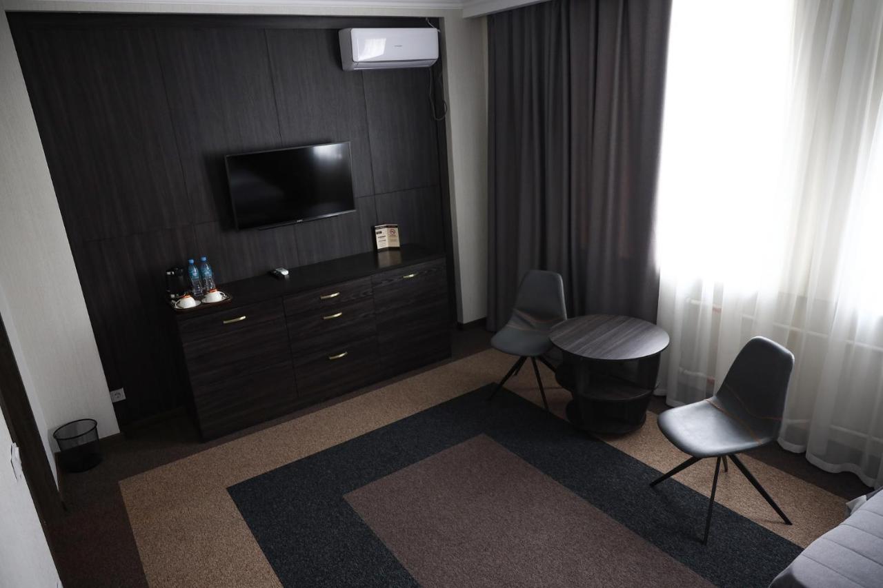 Meridian Karagandy Extérieur photo