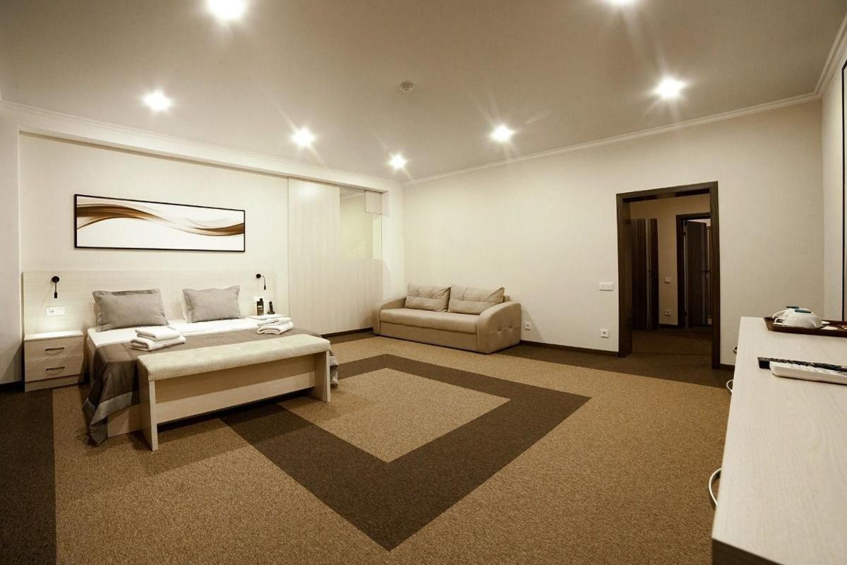 Meridian Karagandy Extérieur photo
