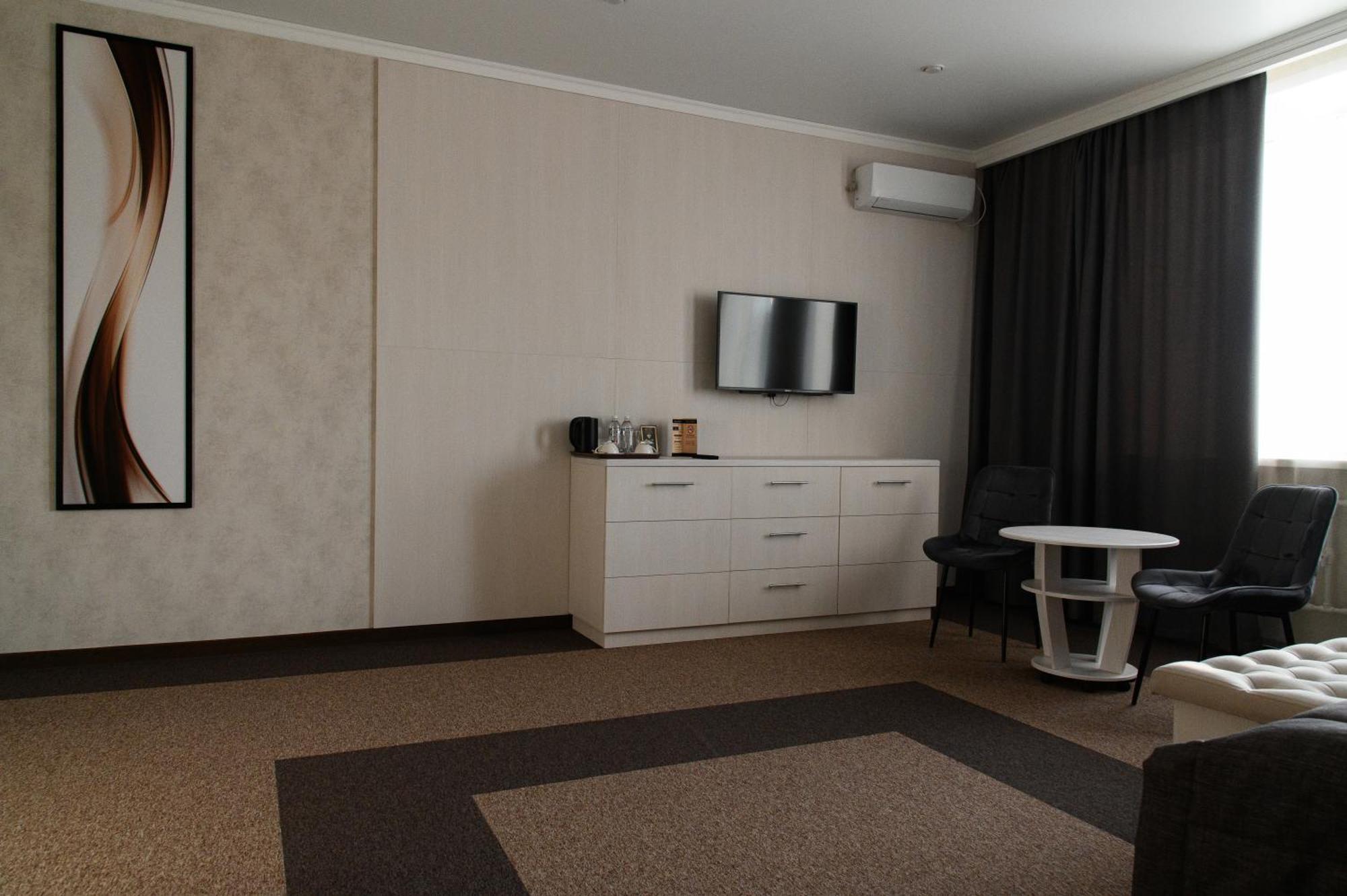 Meridian Karagandy Extérieur photo