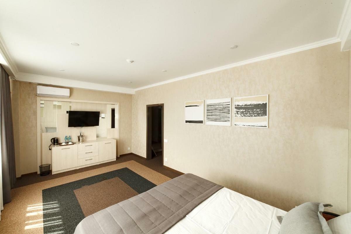 Meridian Karagandy Extérieur photo