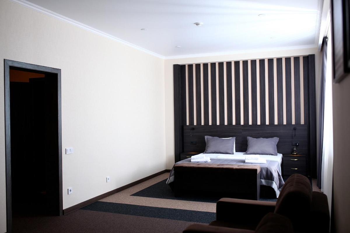 Meridian Karagandy Extérieur photo